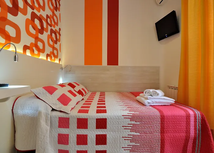 Far Home Plaza Mayor Madrid